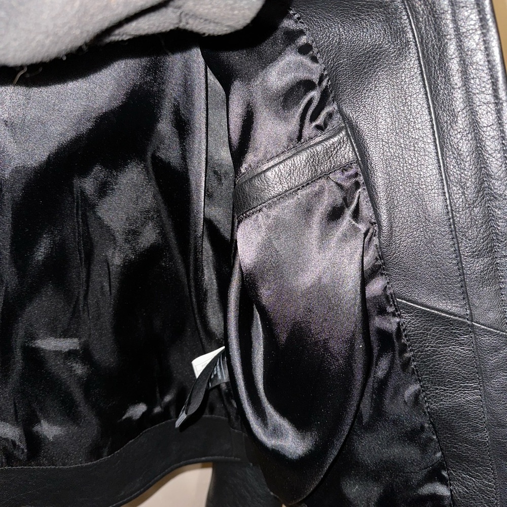 Harley Davidson leather riding jacket women’s medium with rose motif - Picture 4 of 11